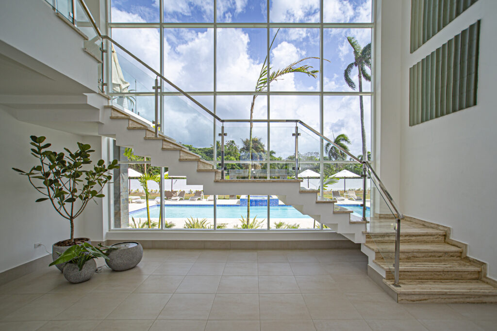 atrium / glass stairway villa