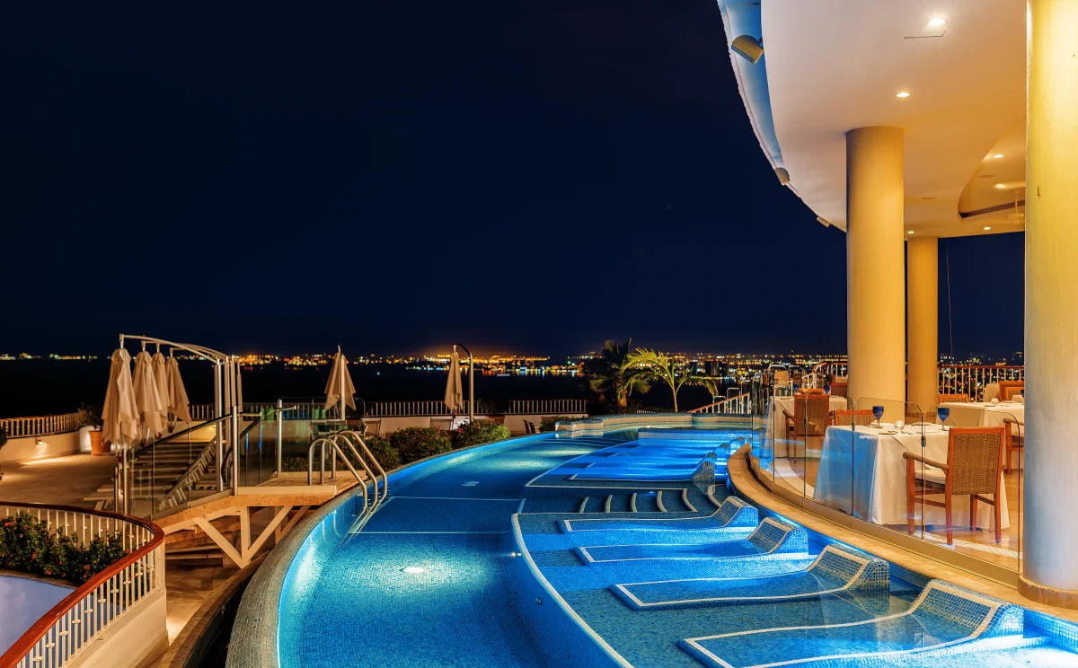 Grand Miramar Puerto Vallarta Master Suite 1 Bedroom Ocean View - Image 8